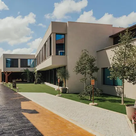 Hotel Leiriartem By Grupo Quinta Dos Lagos Leiria