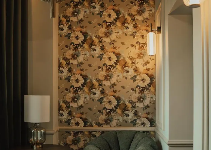 Отель Leiriartem By Grupo Quinta Dos Lagos