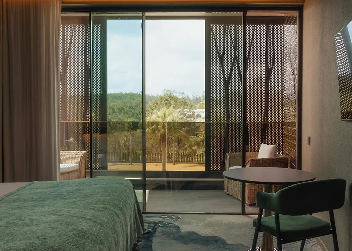 Leiriartem By Grupo Quinta Dos Lagos Отель 4*