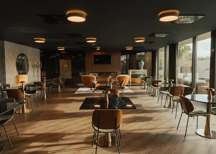 Leiriartem By Grupo Quinta Dos Lagos Отель