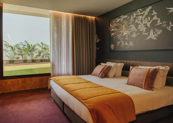 Отель Leiriartem By Grupo Quinta Dos Lagos