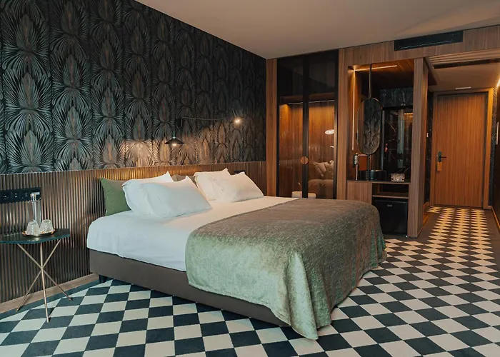 Leiriartem By Grupo Quinta Dos Lagos Отель