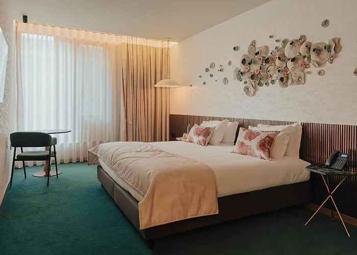 Leiriartem By Grupo Quinta Dos Lagos Отель 4*