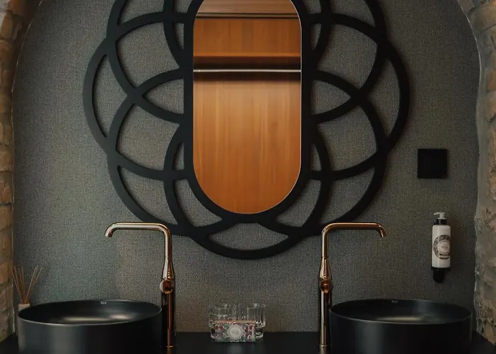 Отель Leiriartem By Grupo Quinta Dos Lagos 4*