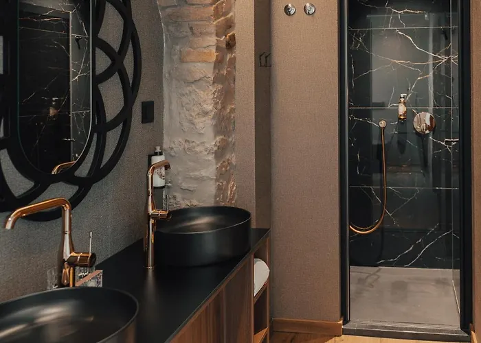 Отель Leiriartem By Grupo Quinta Dos Lagos 4*